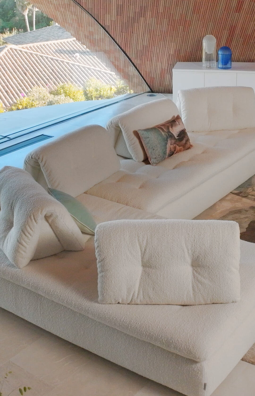 ROCHE BOBOIS | Japan | Official Website | French Art de Vivre