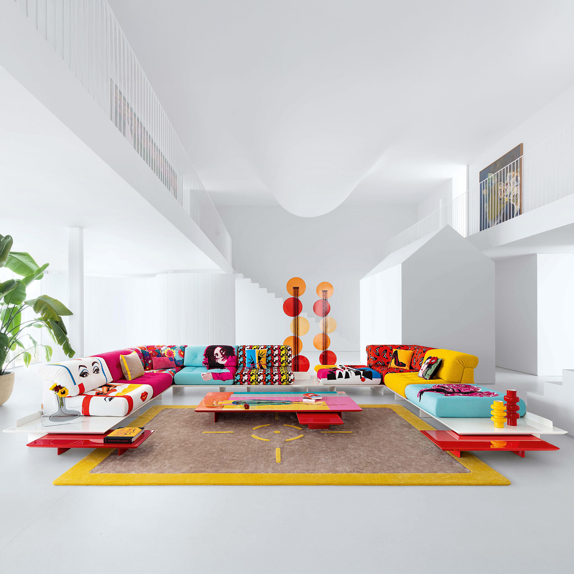 Lounge El Deseo designed by Hans Hopfer