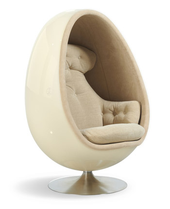 Ovalia, designed by Henrik Thor-Larsen