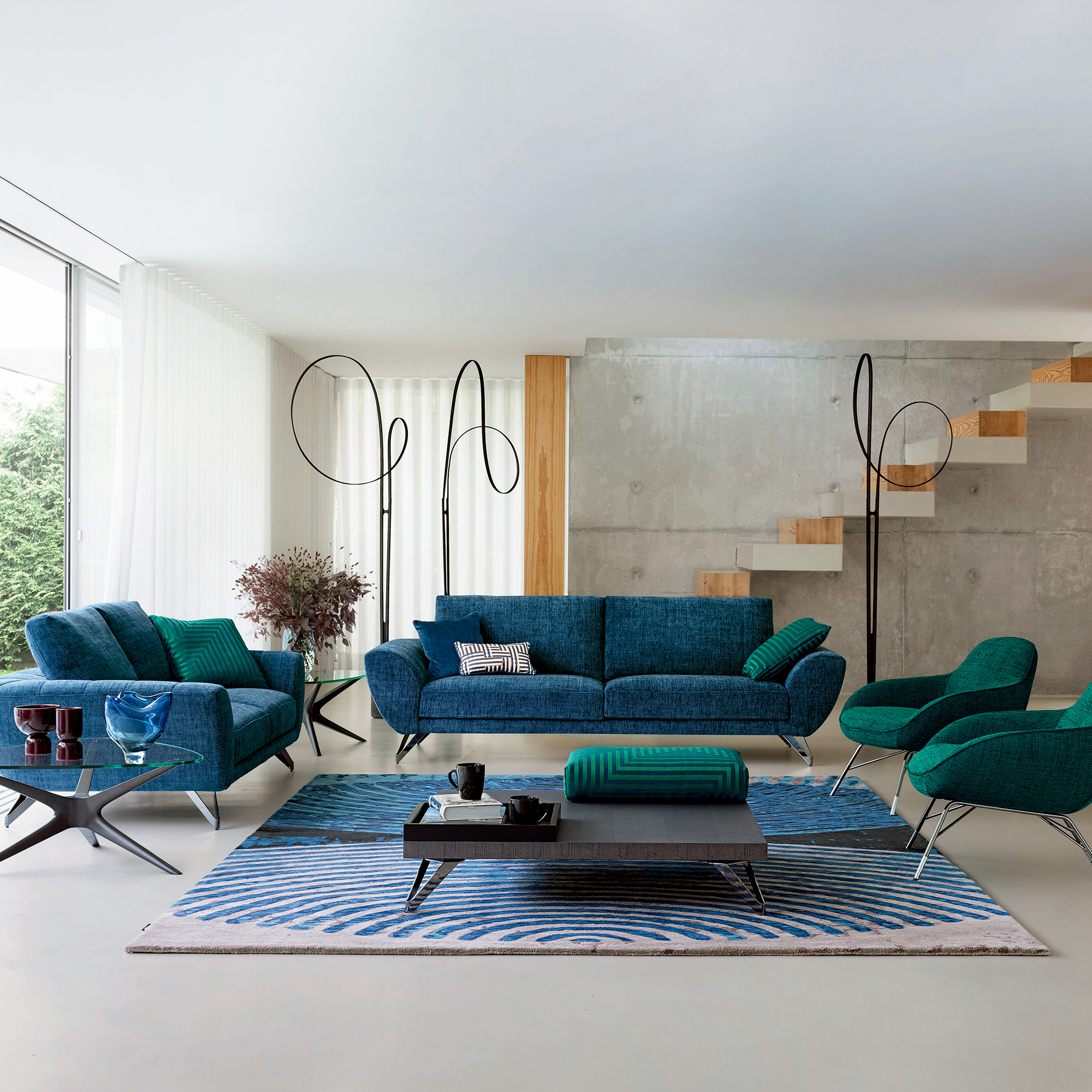 Caract&egrave;re, design Sacha Lakic