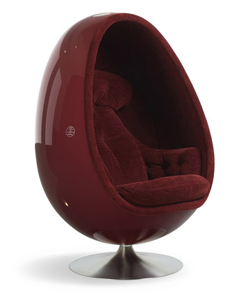 Ovalia, designed by Henrik Thor-Larsen