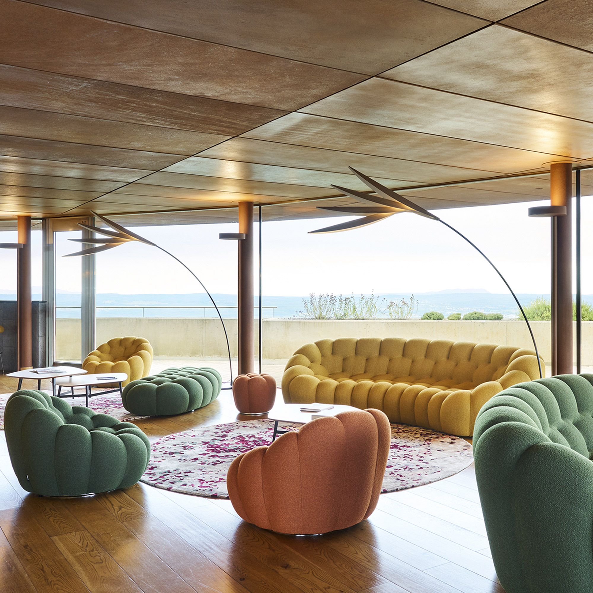 Travel Guide - Esperit Roca