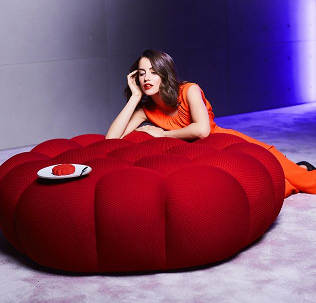 5 CR&Eacute;ATIONS &Agrave; D&Eacute;COUVRIR DANS LE FILM PUBLICITAIRE ROCHE BOBOIS