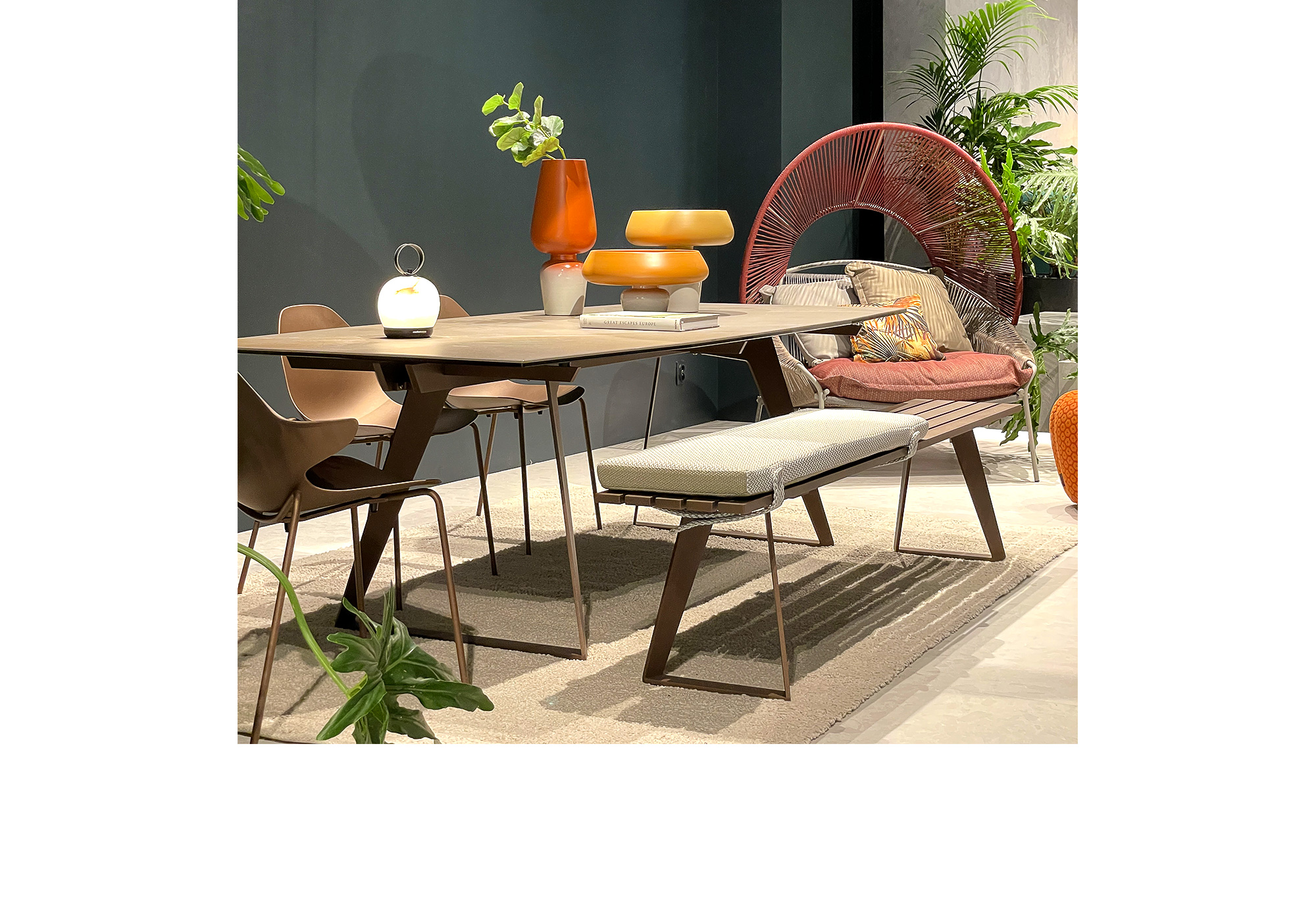 Roche Bobois ouvre un nouvel espace d&eacute;di&eacute; au design d'ext&eacute;rieur