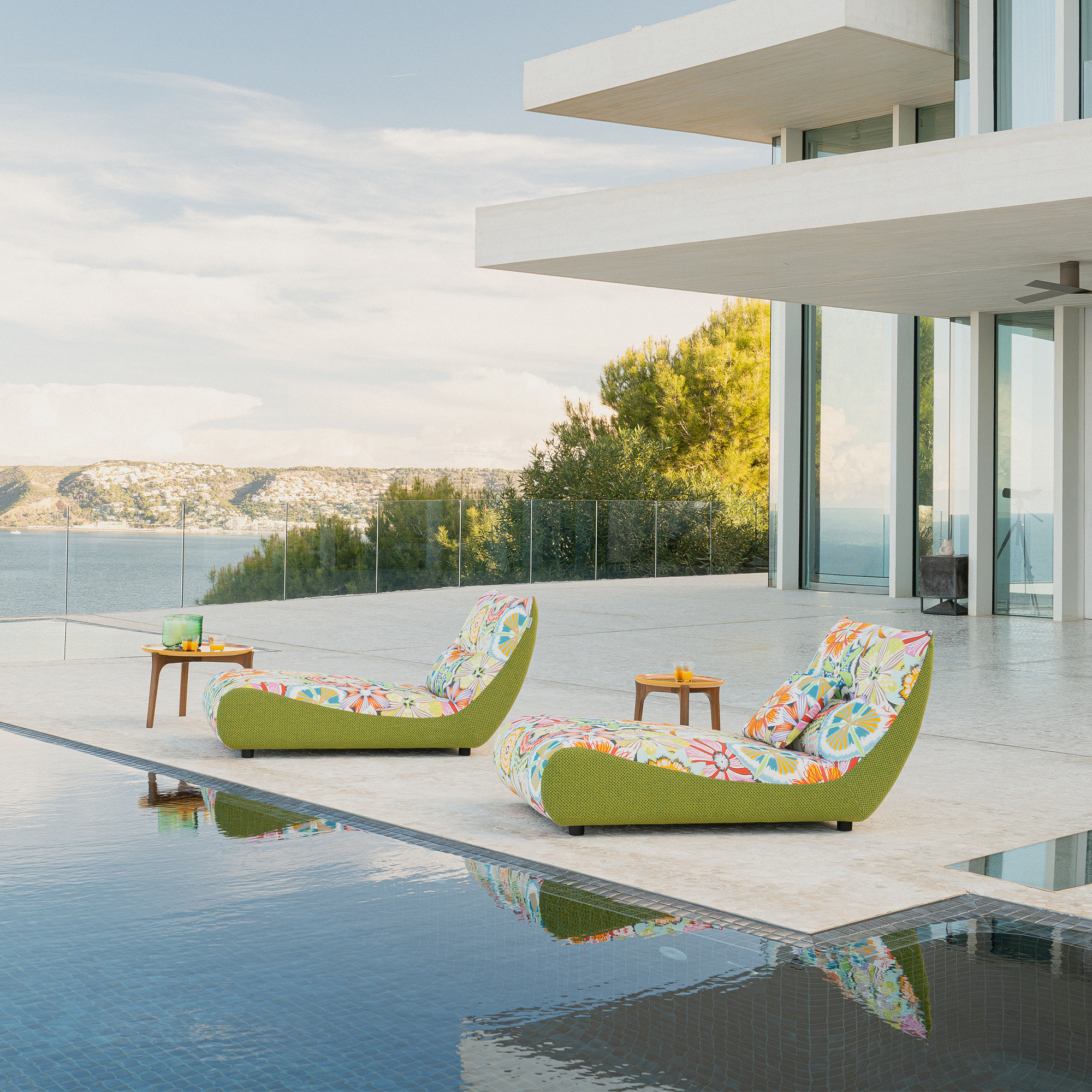 Temps Calme Outdoor, Design Studio Roche Bobois